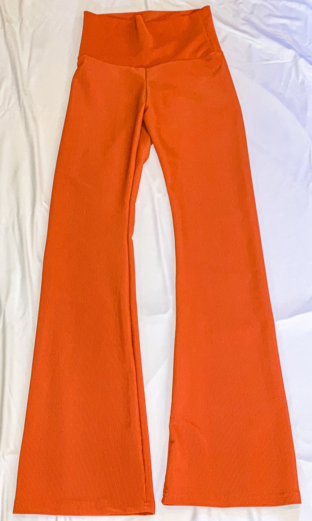Flare Rust Ribbed Pant